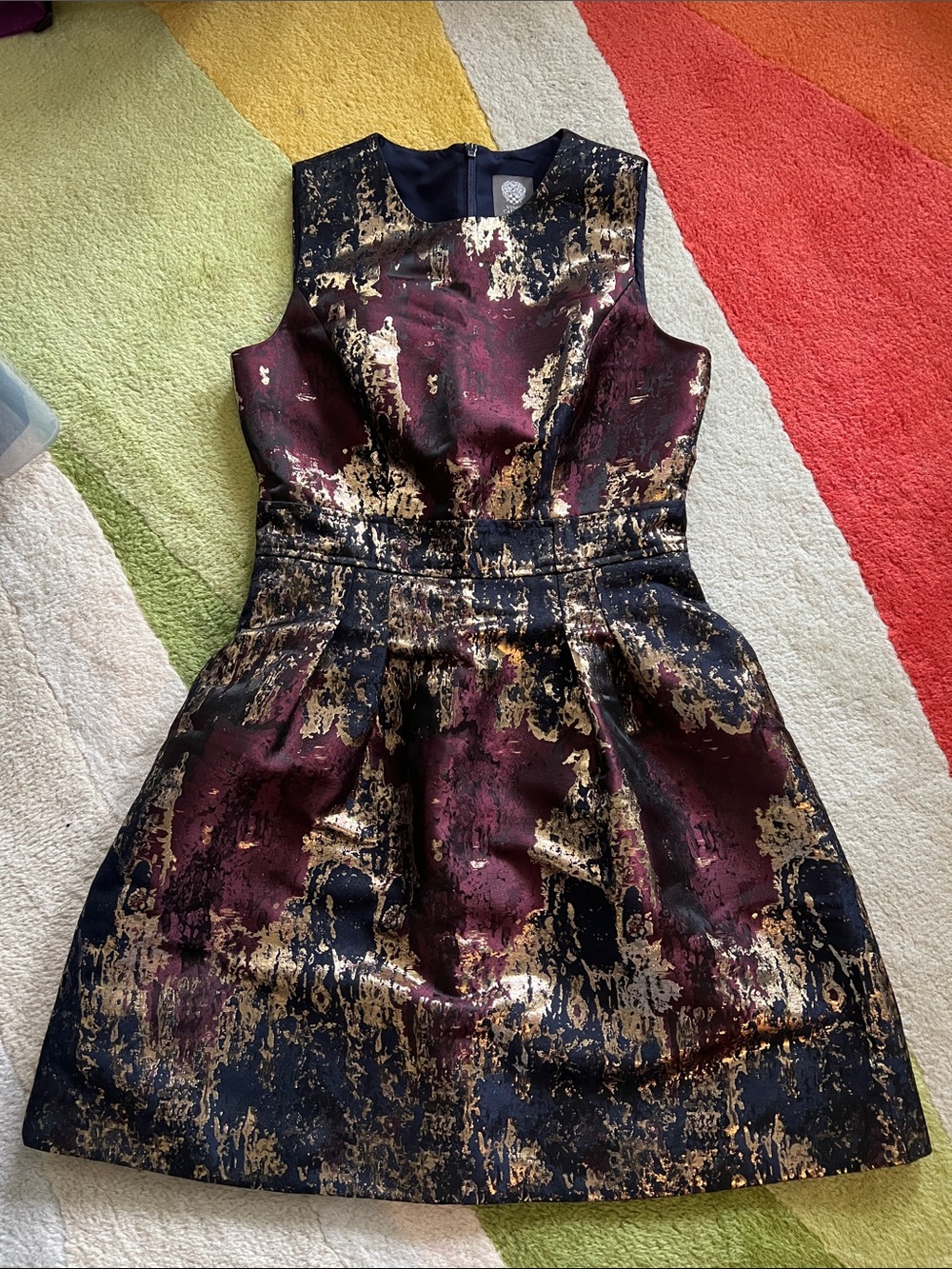 Vince Camuto mini dress metaluc size 6